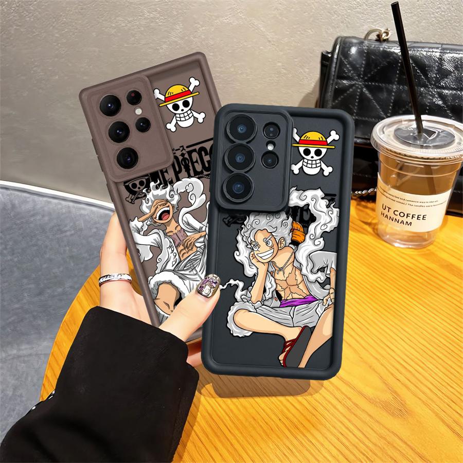 غطاء هاتف رائع بتصميم لوفي من  - مراجعة Samsung Galaxy S24 وسعره