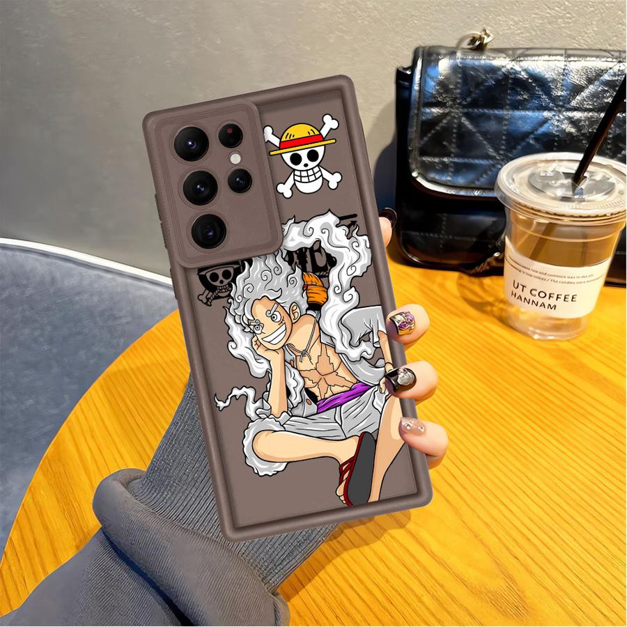 غطاء هاتف رائع بتصميم لوفي من  - مراجعة Samsung Galaxy S24 وسعره